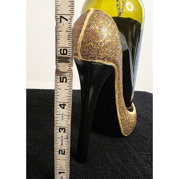 Wild Eye Designs High Heel Wine Bottle Holder/Caddy Gold Sequins w/Black Heel - Picture 5 of 5